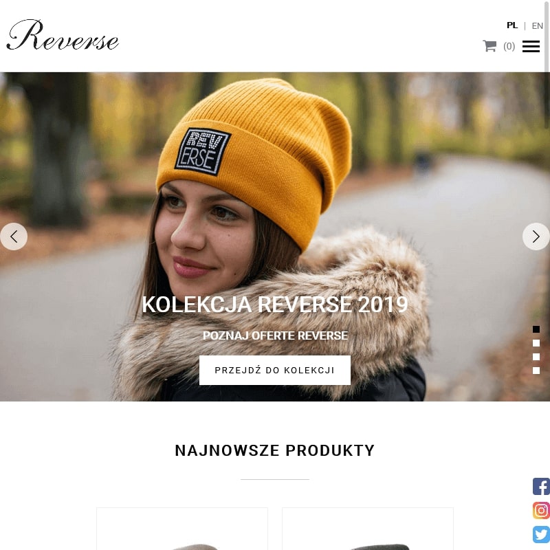 Czapki zimowe damskie smerfetki